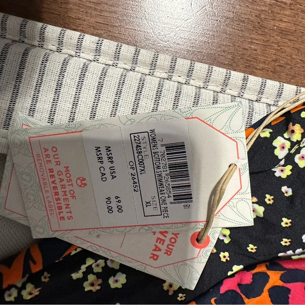 NWT Sz XL Maaji Reversible Bottoms